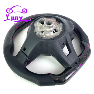 Volante in fibra di carbonio con LED RPM personalizzabile, design racing per <span class=keywords><strong>Alfa</strong></span> <span class=keywords><strong>Romeo</strong></span> Stelvio Ti 2019+ e Giulia - Auto personalizzate - Product Image 6