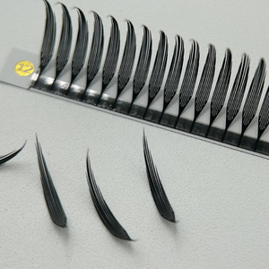 Extensions de cils pré-fabriquées en plateau, volume 0.07 Cc, effet anime, 16-20mm, avec logo personnalisé, en cachemire, vente en gros - Product Image 4