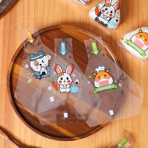 Sacs japonais jetables BOPP Triangle Onigiri <span class=keywords><strong>de</strong></span> qualité alimentaire <span class=keywords><strong>Film</strong></span> d'emballage en plastique <span class=keywords><strong>de</strong></span> qualité alimentaire <span class=keywords><strong>sac</strong></span> OPP pour Onigiri - Product Image 3