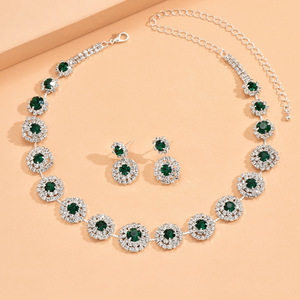 Parures de Bijoux de Mode Chrétienne en Strass de Cristal avec <span class=keywords><strong>Collier</strong></span> <span class=keywords><strong>et</strong></span> Boucles <span class=keywords><strong>d</strong></span>'Oreilles Plaqué Argent pour Mariage, Fiançailles, Fête <span class=keywords><strong>et</strong></span> Cadeau - Product Image 6