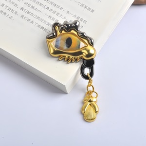 Broche de Luxo Banhado a Ouro com Olho Solar Artístico, Distintivo de Lapela de Metal Exagerado com Olho Grego para Mulheres, Joia de Moda - Product Image 4
