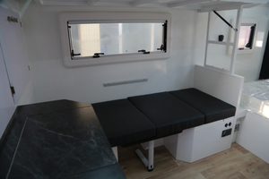 Nouvelle <span class=keywords><strong>caravane</strong></span> tout-terrain légère 2026 <span class=keywords><strong>de</strong></span> 13 pieds avec toit relevable, espace <span class=keywords><strong>de</strong></span> rangement étendu, en fibre <span class=keywords><strong>de</strong></span> verre, étanche et moderne – Vente en Australie - Product Image 3