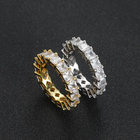 Feiner Schmuckhersteller Unisex Silber Gold Punk-Stil Baguette-förmiger Zirkon Diamant Fingerring Trendiger Einlage-Ring für Jubiläen