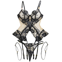 2025 Lingerie fantasi baru Lingerie seksi renda Ultra panas Lingerie seksi Ensemble transparan Femmes Fancy G String Tulle Lingerie Erotique