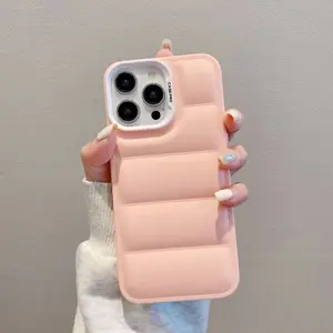 羽绒服3D硅胶定制品牌Puffer手机配件外壳后盖适用于Iphone 11 12 13 14 15 Pro Max