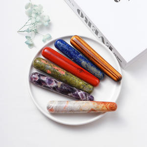 Varita de masaje de cristal de cuarzo, piedra natural, piedras curativas, venta al por mayor - Product Image 3