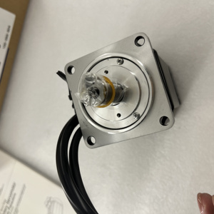 Motor de CA SGMJV-08ADE6S de 750W para Automatización Industrial y Máquinas CNC - Product Image 4