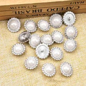 JFFB029 Venta al por mayor de alta calidad de moda perla botón flor Vintage perla Metal Rhinestone costura vástago botones para ropa