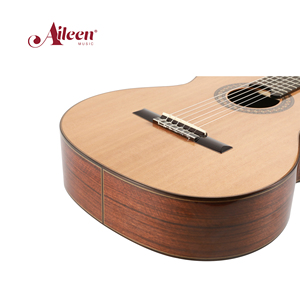 Guitarra Clásica Hecha a Mano de Cedro Macizo de Alta Calidad con Estuche de ABS (WGC2022C) - Product Image 6