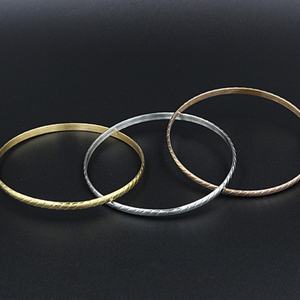 Pulseras y Brazaletes de Acero de Titanio con Mezcla de Colores de Moda para Mujer, Joyería Chapada en Oro, Regalo, Decoración para Fiestas - Product Image 6