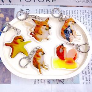 Yeni Kuso Akita köpek karikatür akrilik anahtarlık sevimli komik Funny köpek küçük kırmızı kitap sırt çantası kolye anahtarlık - Product Image 4