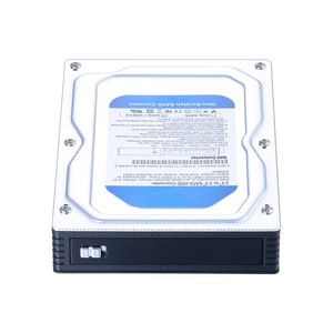 Nouveau boîtier de convertisseur SATA <span class=keywords><strong>d</strong></span>'été 2.5 "à 3.5" avec micro USB3.0 pour SATA 6Gbps, prise en charge de la <span class=keywords><strong>baie</strong></span> de lecteur de disquettes 3.5" - Product Image 1