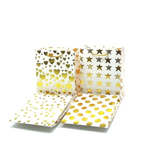 Sac en papier pentagramme <span class=keywords><strong>d</strong></span>'<span class=keywords><strong>amour</strong></span> de carte blanche de conte de fées sac <span class=keywords><strong>d</strong></span>'emballage cadeau <span class=keywords><strong>d</strong></span>'estampage à chaud de tache simple et mignonne - Product Image 4