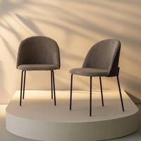 Chaise de salle à manger inclinable de luxe moderne nordique, nouveau modèle, avec pieds en métal et tissu en velours marron coloré, pour hôtels et restaurants (vente en gros)
