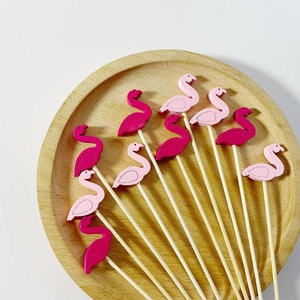 Brochettes à fruits en bambou à motif flamant rose, 10 pièces, réutilisables, outils de décoration pour cocktails - Product Image 1