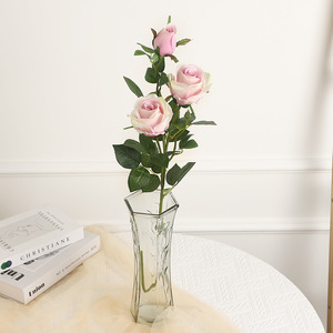 Rosa Artificial de Seda Estilo Europeo, Flor de Tres Cabezas, Decoración para Bodas, Adorno para el Hogar, Alta Simulación, Tallo Único - Product Image 3