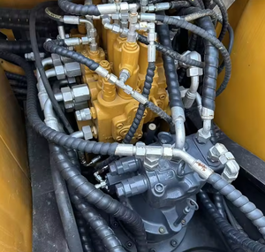 รถตักตีนตะขาบมือสอง135C มือสองใช้ Sy135c Sany135 SY 95 C Pro 13.5TON sy135c ในประเทศจีน - Product Image 5