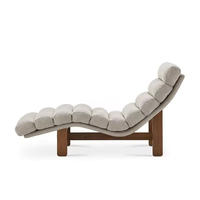 Fauteuil lounge minimaliste italien en bois massif, rembourrage doux, personnalisable, multifonctionnel, pour salon