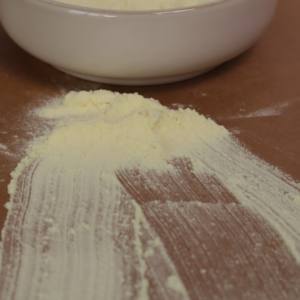 กัวร์กัมกัมมันต์เกรดเครื่องสำอางเกรดคาร์ซีทริโมเนียมคลอไรด์ C14S CAS 65497-29-2 - Product Image 4