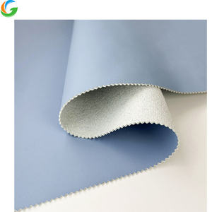 Cina fornitura di fabbrica brevetto lucido PU pelle sintetica per scarpe divano borsa mobili uso personalizzato funzione impermeabile - Product Image 1