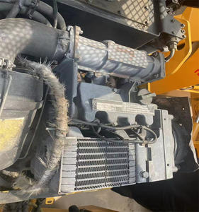 Gebruikte Kleine 3-Ton Roller Dubbele Aandrijving Dubbele Schok Dubbele Stalen Wiel Roller Bmw <span class=keywords><strong>Bomag</strong></span> 3-Ton Wielrol - Product Image 6