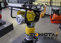 Compacteur vibrant électrique portable 3KW à moteur en cuivre pur de haute qualité pour chantier de construction