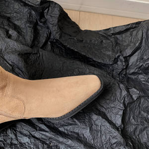 Vente en gros de nouvelles bottes longues pour femmes automne hiver mode chaussures à franges talon bas bout carré dame botte à hauteur du genou abricot - Product Image 6