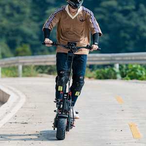 Hezzo F9 Scooter Eléctrico de Aleación de Aluminio, 8000W, Motores Duales, 60V 40Ah, 15MPH, 12 Pulgadas, Plegable, Impermeable, Todoterreno - Product Image 6