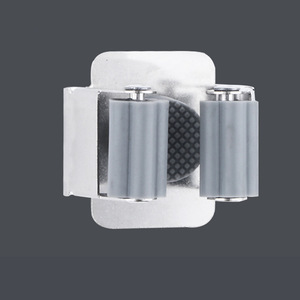 Soporte <span class=keywords><strong>de</strong></span> <span class=keywords><strong>Pared</strong></span> para Escoba y Trapeador <span class=keywords><strong>de</strong></span> Acero Inoxidable para el Hogar, <span class=keywords><strong>Organizador</strong></span> <span class=keywords><strong>de</strong></span> <span class=keywords><strong>Herramientas</strong></span> - Product Image 4