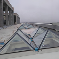 Fenêtres de toit en verre de lucarne de maison sur mesure Lucarnes électriques Grand atelier Lucarnes de toit coulissantes pliantes