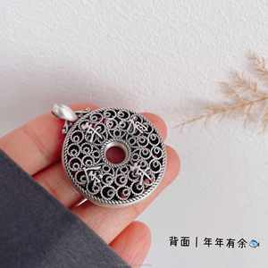 จี้ห้อยคอสไตล์ชาติพันธุ์วินเทจ S999 แท้ รูปปลาคาร์พและดอกบัว ดีไซน์หรูหรา แฟชั่นประจำชาติสำหรับผู้หญิง ประจำปีนี้ ความสุขเหนือชั้น - Product Image 3