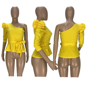 Abbigliamento donna <span class=keywords><strong>monospalla</strong></span> alla moda estivo in tinta unita <span class=keywords><strong>top</strong></span> a manica singola <span class=keywords><strong>top</strong></span> da donna alla moda - Product Image 3