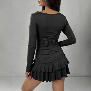 Abito Mini Aderente da Donna Autunno Inverno, Tinta Unita, con Volant a Cascata, Maniche Svasate, Vita Alta, Elegante e Sexy per Feste - Product Image 4