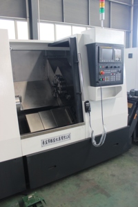 Centre de tournage CNC <span class=keywords><strong>TEAST</strong></span> TCK630 haute précision 0,01 mm, 12 tours, lit incliné, tour moyen portée - Product Image 2