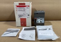 Interruptor de Circuito Tmax Xt2 S 160 Xt2s 32a 3p R32 Plc Xt2s53032a6600hxxx