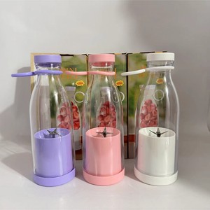 Presse-agrumes USB portable en gros pour fruits frais et agrumes, idéal pour la maison, la cuisine, l'extérieur et la voiture - Product Image 4