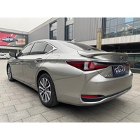 Lexus ES300h 2.5L Hybride Berline Intermédiaire d'Occasion 2021, E-CVT Traction Avant 5 Places, Édition Excellence Toit Ouvrant Voiture d'Importation Premium