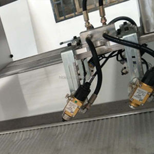 HICAS 24 horas de soporte en línea 380V 50HZ Máquina de pintura en aerosol automatizada trifásica para fábrica de muebles de procesamiento de puertas de madera - Product Image 4