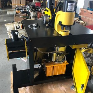 <span class=keywords><strong>DESAN</strong></span> Flexible Stromschienen-Biegemaschine Verarbeitungsmaschine für CE Elektrische Verteilung Maßanfertigung - Product Image 2