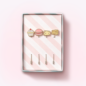 Spilla in metallo smaltato morbido di alta qualità, personalizzata, con design speciale per tè al latte, caffè e bubble tea, con scatola regalo - Product Image 4