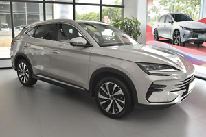 Auto Híbrido BYD Song Plus DM-i 2024 de Alto Rendimiento, Autonomía Eléctrica de 71KM, Vehículos Baratos en Venta - Product Image 4
