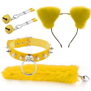 Conjunto de Bondage de 4 Piezas Fox Yamamoto, con Peluche y Aleación de Zinc, Tapones Anales, Pinzas para el Cabello, Pinzas para los Pezones, Collares - Juguetes Sexuales Suaves para Adultos - Product Image 4