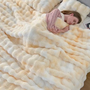 Juego de edredón coral ultra suave, ropa de cama de invierno tamaño King con comodidad ponderada cálida, incluye sábana, funda de almohada, funda Nórdica - Product Image 2