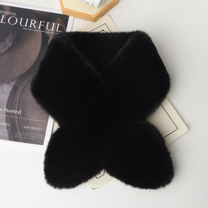 Col écharpe femmes garder au chaud épaississement fourrure Sjaal coloré croix hiver écharpe automne hiver fausse fourrure en peluche Elega - Product Image 5