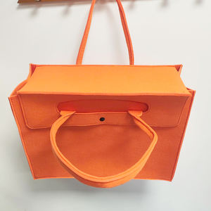 Borsa Tote in Feltro Trapuntato con Logo Personalizzato, Borsa da Donna alla Moda, Riutilizzabile, Grande Capacità, Portatile per lo Shopping - Product Image 4