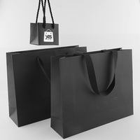 Newsense personnalisé vêtements rose détail cadeau sac à provisions pour avec votre propre logo imprimé avec bijoux sacs à provisions papier sacs-cadeaux