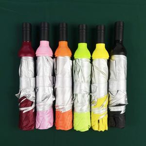 Parapluie pliant 3 sections H211 -3 personnalisé avec logo, idéal pour la publicité, les cadeaux d'affaires, les promotions, les voyages, la pluie et le soleil, parapluie pliable en forme de bouteille de vin - Product Image 3