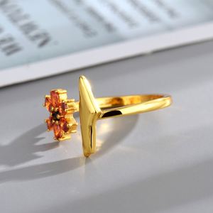 Anillo de Moda 2025 con Diseño de Mapa de Palestina y Flor de Circonio, Anillo Abierto Chapado en Oro de 18K, Joyería Árabe para Mujeres y Niñas - Product Image 3