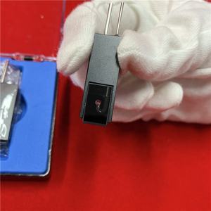 Celda de Flujo de Cuarzo Q614, Cuveta de Flujo de Cuarzo Negra para Analizador Bioquímico - Product Image 5