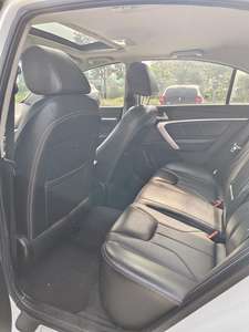 Autos Usados con Bajo Kilometraje, Geely Emgrand Sedán 1.5L Manual Fashion - Product Image 5